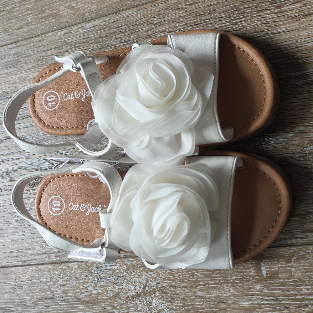 NWT Cat And Jack Toddler Sandals Size 10. Easter Shoes